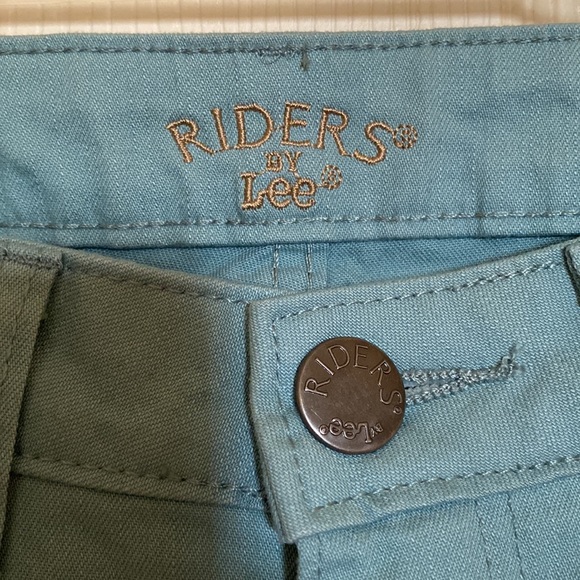 Lee Riders Capris - Picture 3 of 5